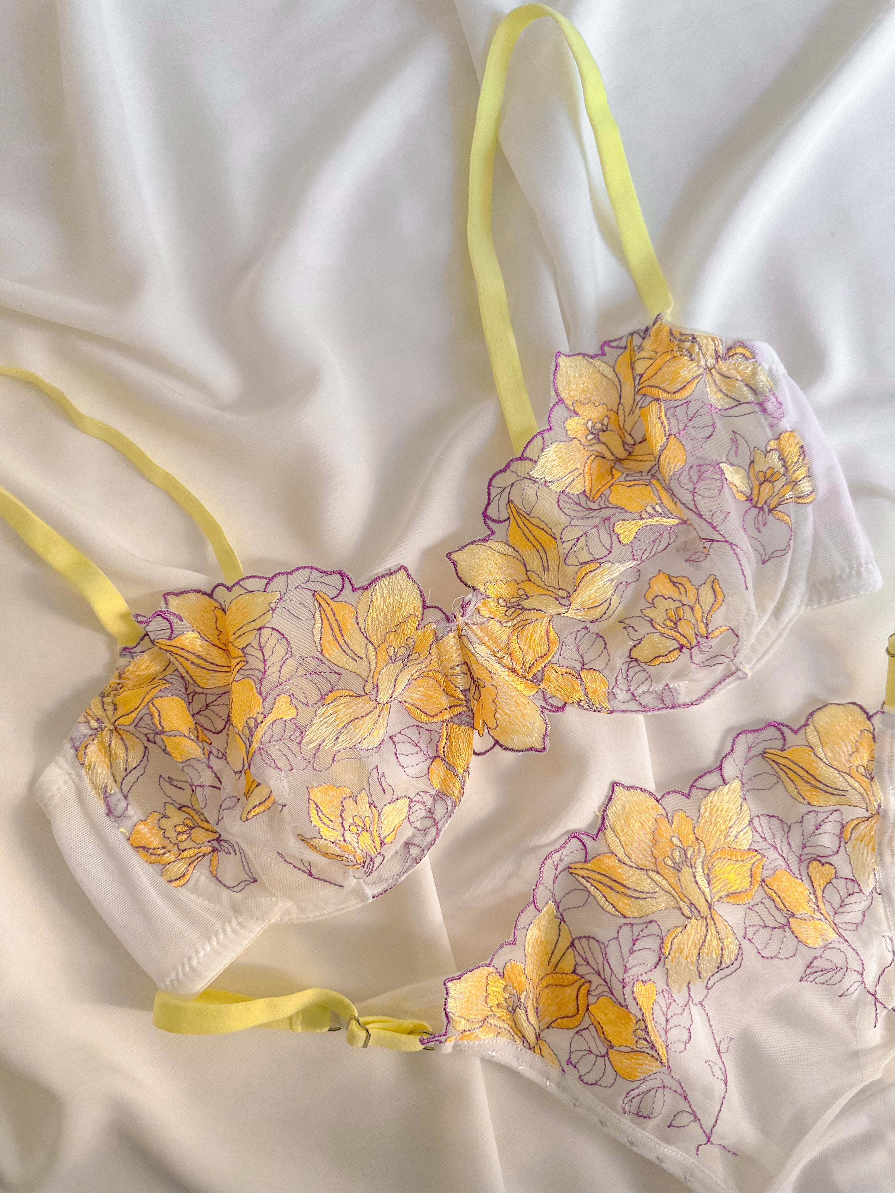 Lemon Flower Balenli Balenli Bra Set