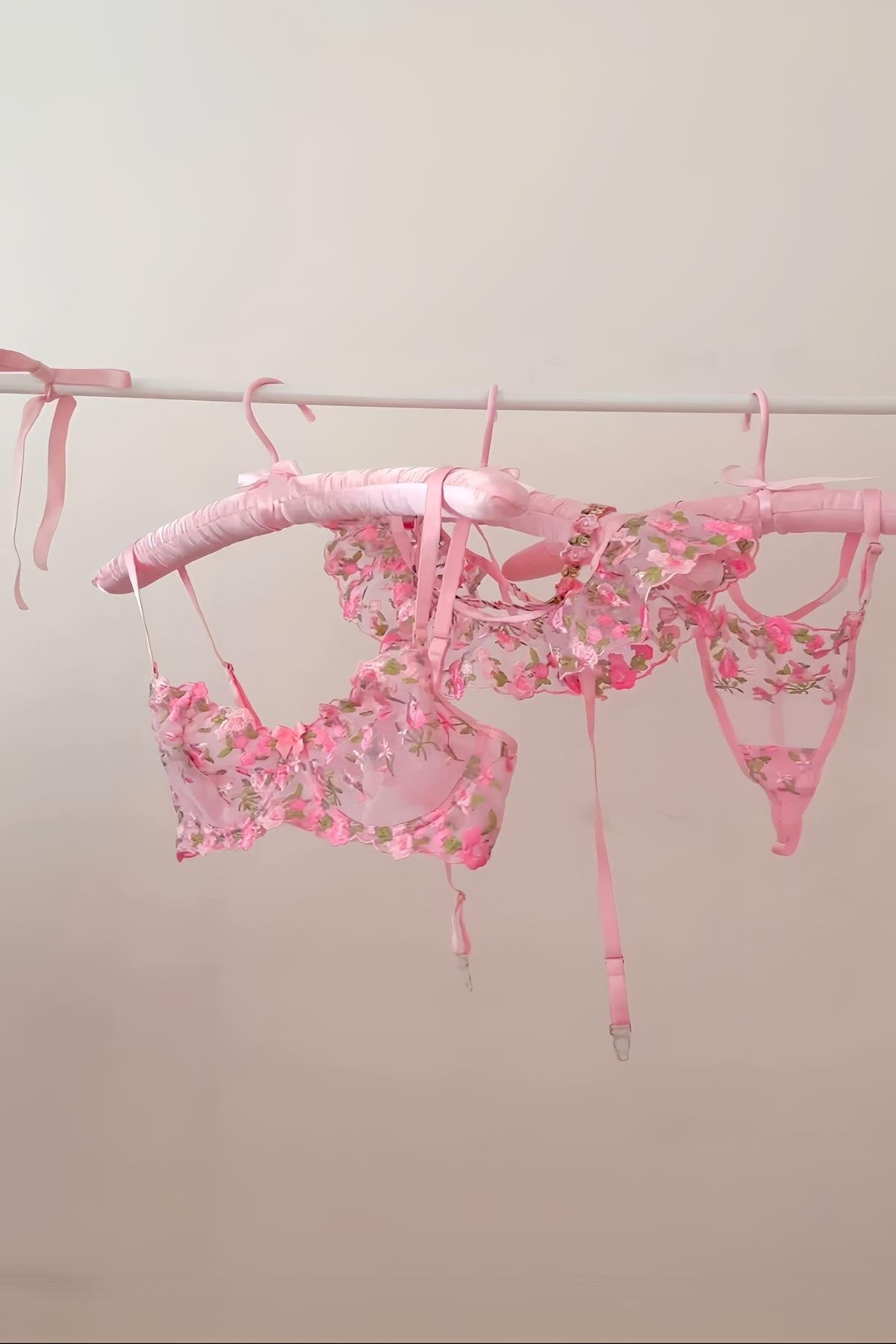 Barbie Flower Jartiyer Balenli Bra Set