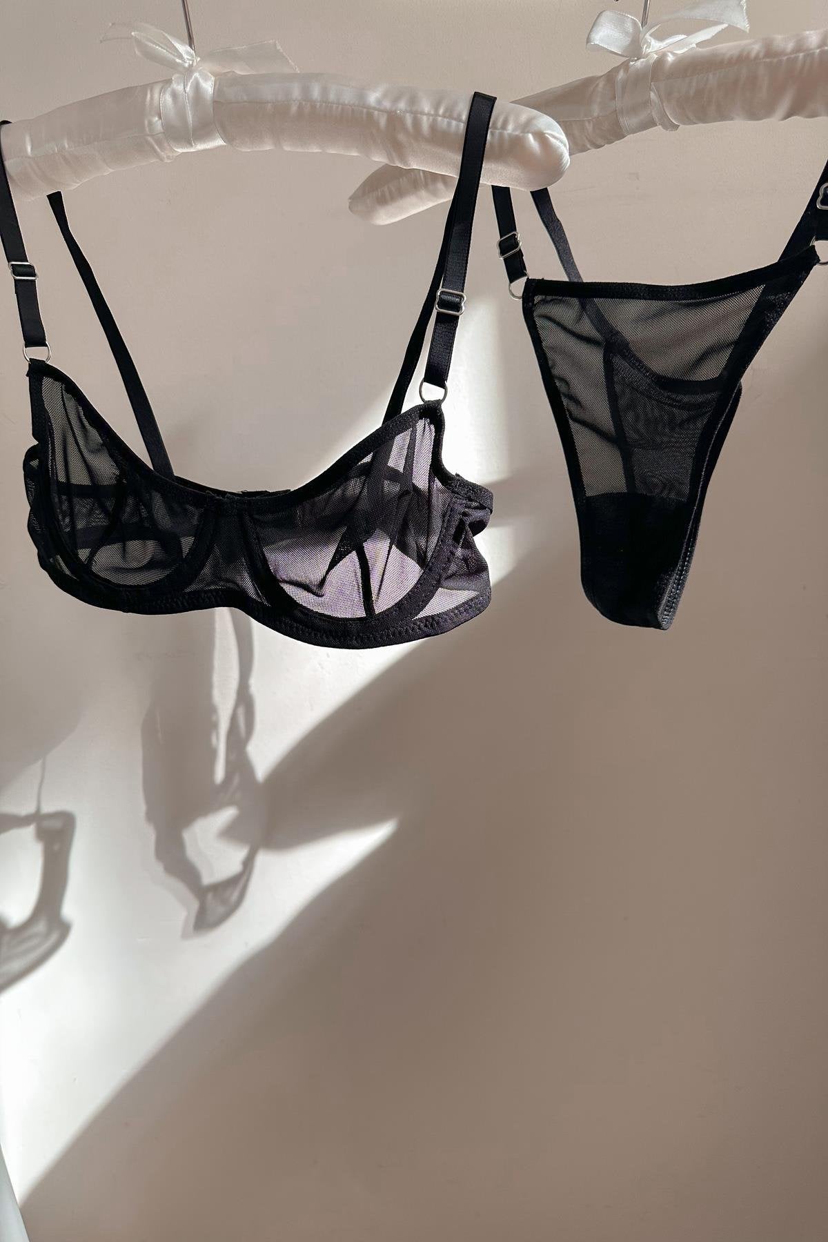 e d d e Basic Black Balenli Bra Set